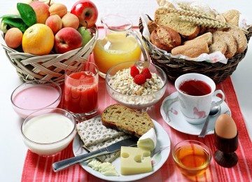 Лечебные диеты (столы) № 1-15 по певзнеру: таблицы продуктов, меню и режим питания