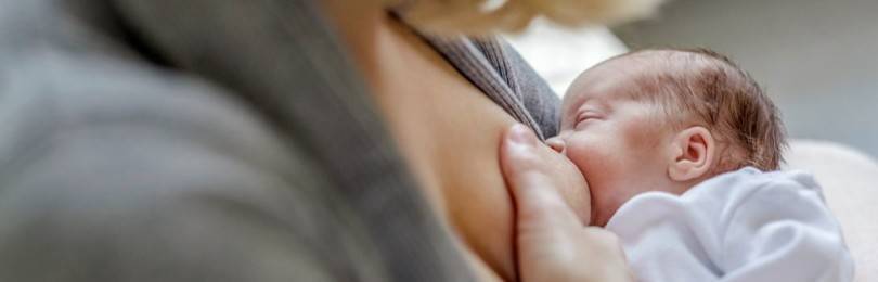 Как определить желтуху грудного вскармливания у новорожденных?