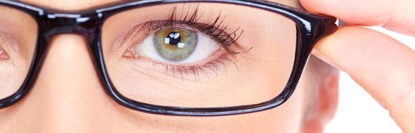Астигматизм: как правильно подобрать очки?