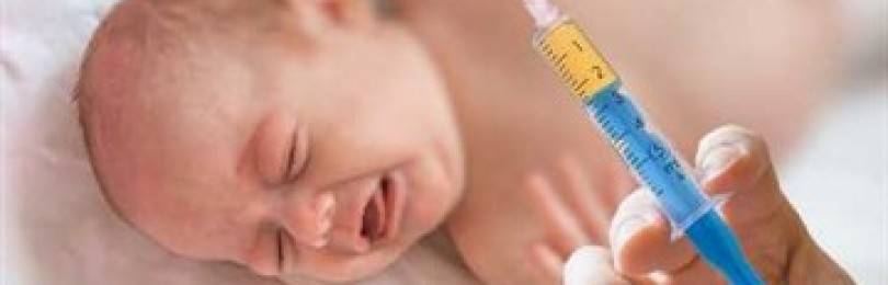Ребенок капризничает после прививки