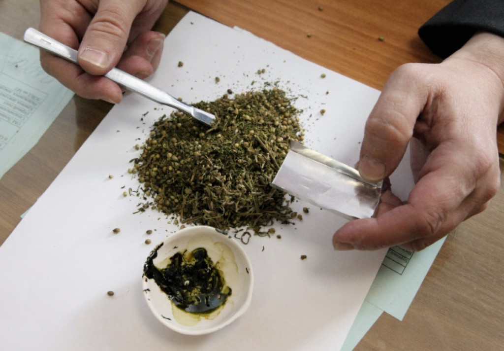 Глина как наркотик влияние марихуаны на суставы
