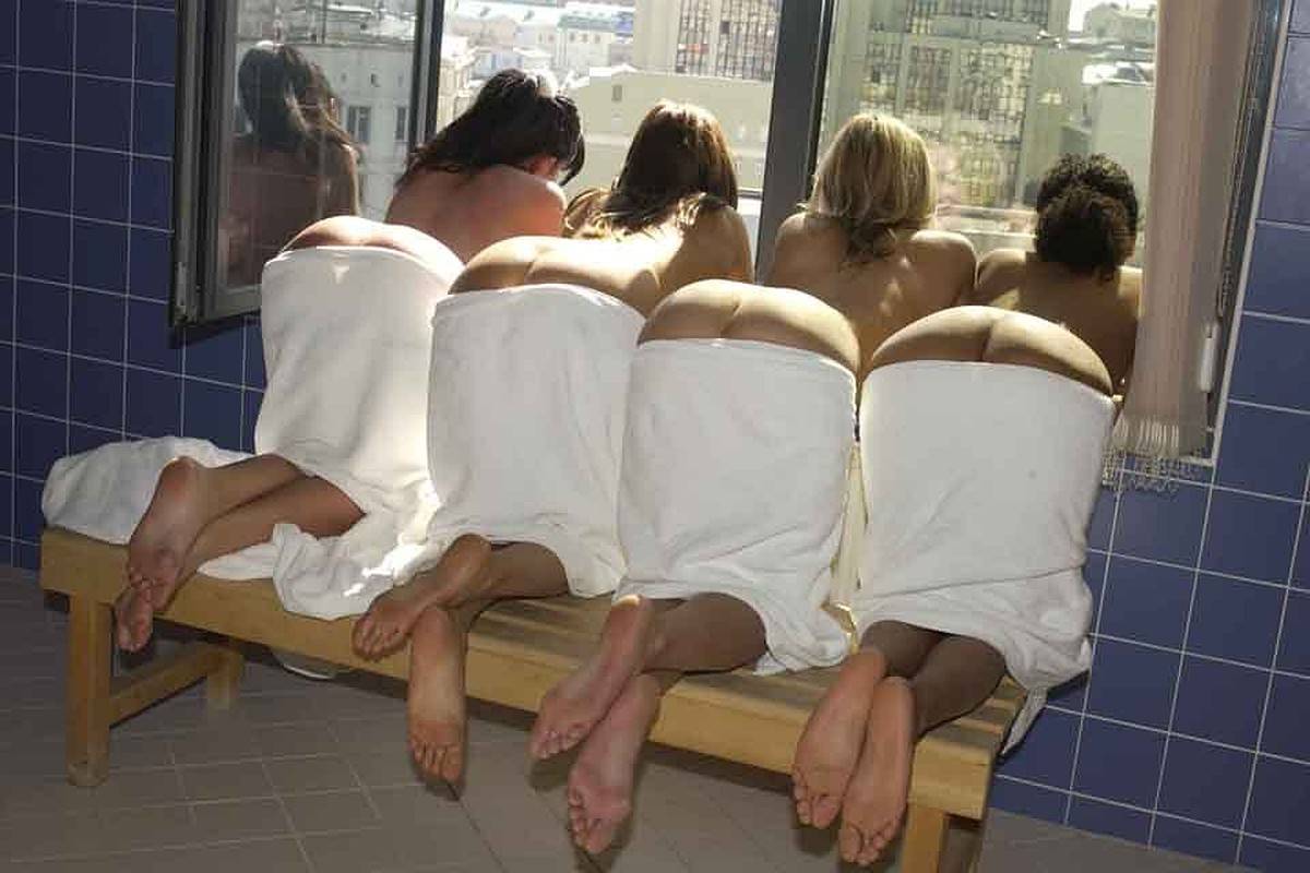 подглядывание за голыми в общественной бане фото 48