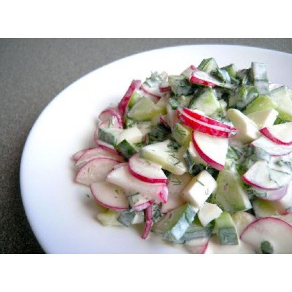 Ценная овощная культура — листовой салат, обсудим его пользу и возможный вред
