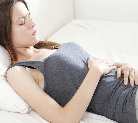 Внематочная беременность: симптомы, причины и лечение