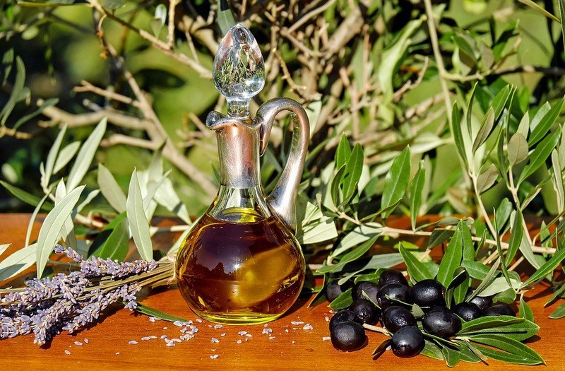 Польза оливкового масла для организма человека
