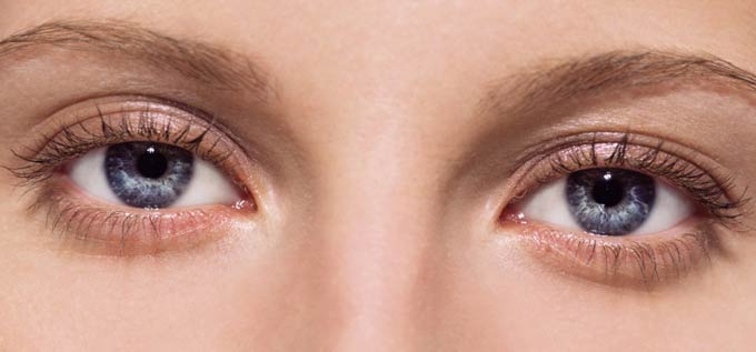 Деструкция стекловидного тела глаза: причины, симптомы, методы лечения