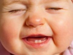 9 эффективных средств снять боль при прорезывании зубов у детей