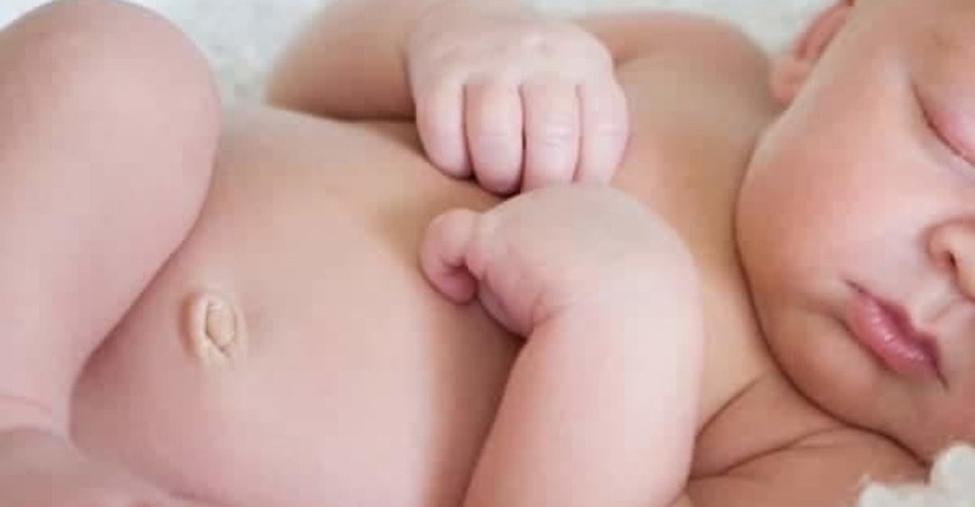 Что делать, если кровит пупок у новорожденного?