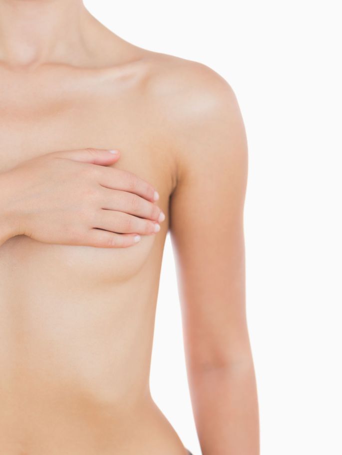 О чем говорит увеличение груди, сопровождаемое болью?