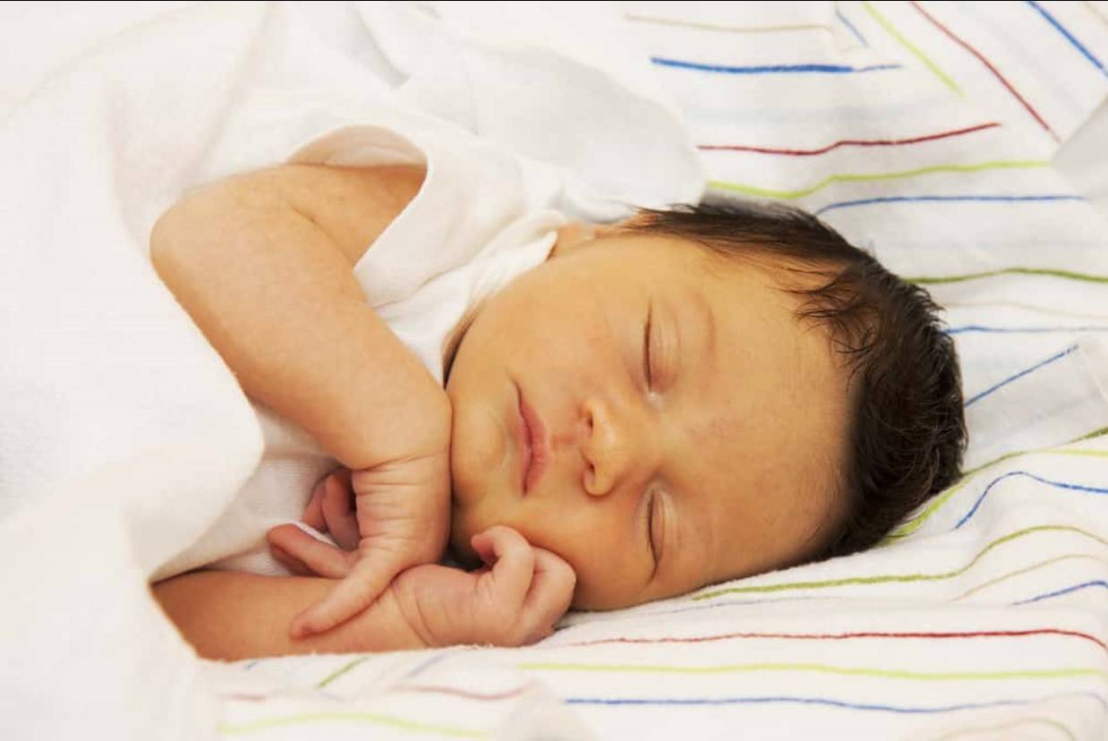 Физиологическая желтуха у новорожденных сколько. Желтушка у новорожденных.