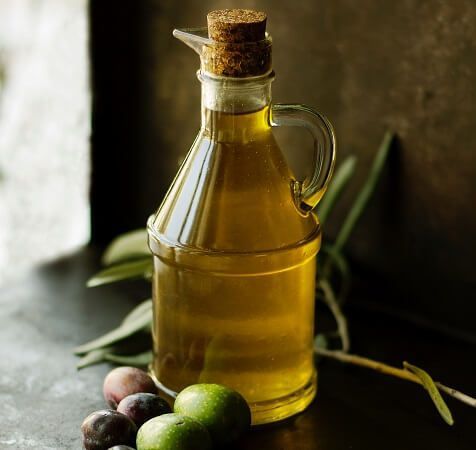 Правила использования оливкового масла для очищения сосудов и укрепления сердца