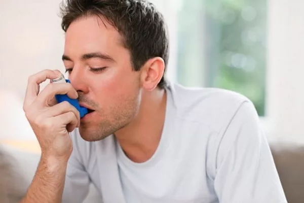 Аллергическая бронхиальная астма: механизм развития, симптомы, лечение