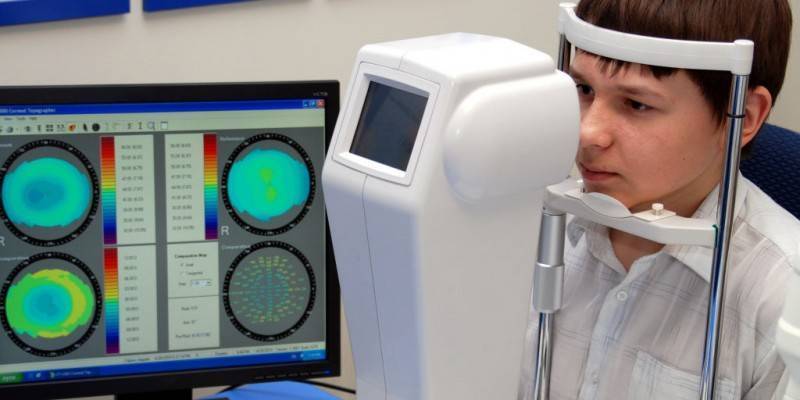 Кератотопография роговицы глаза: показания и результаты