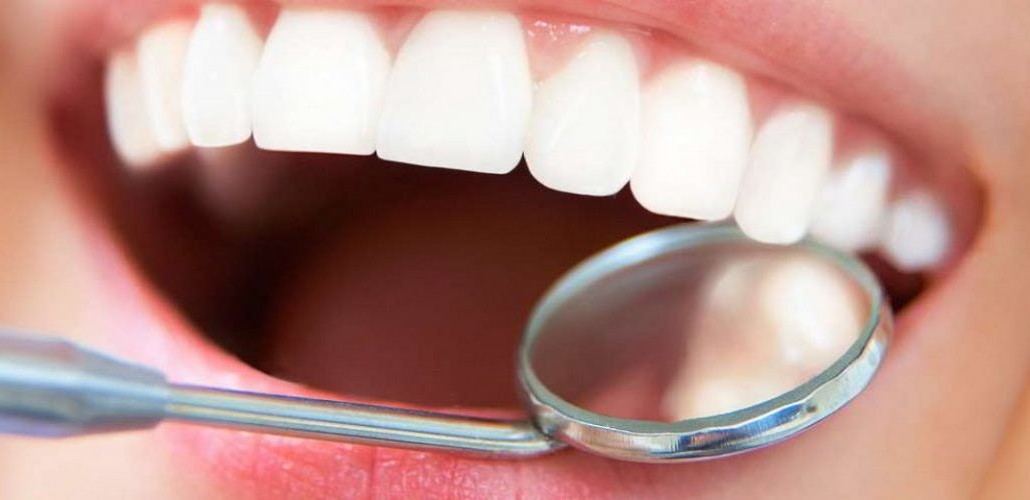 Бережем зубы: полезные и вредные продукты