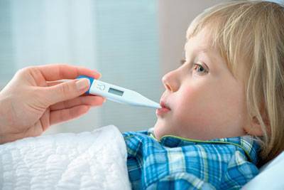 Какой кашель и температура у ребенка при пневмонии