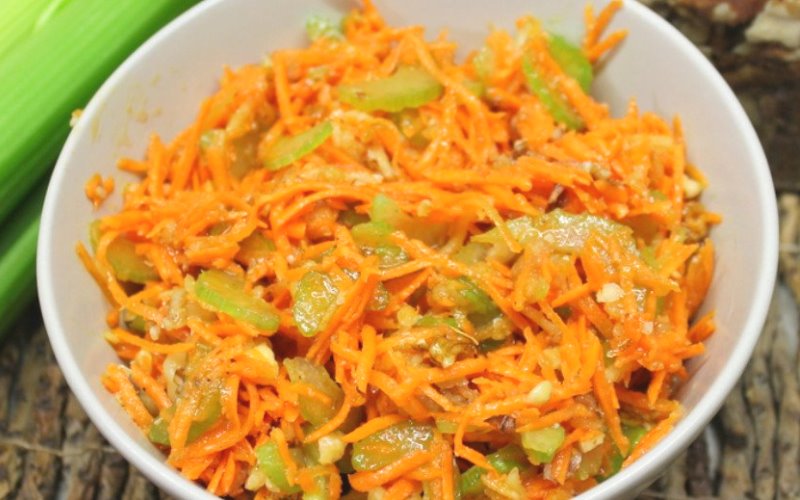 Рецепт салат из зелени. калорийность, химический состав и пищевая ценность