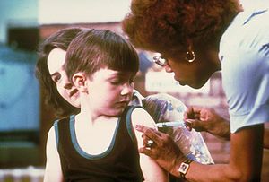 Побочные эффекты после прививки от полиомиелита