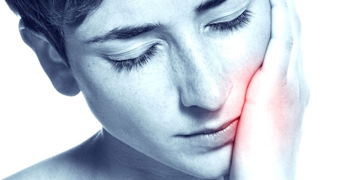 Как лечить остеомиелит верхней и нижней челюсти?
