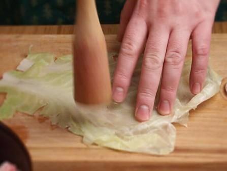 Лучшие рецепты из капустного листа и меда для борьбы с кашлем
