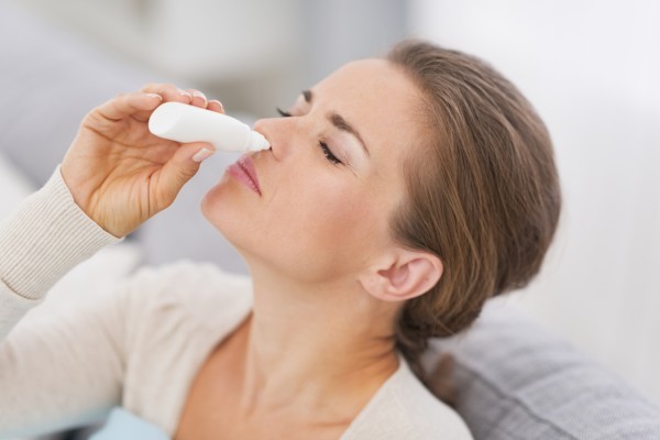 Аллергический ринит, симптомы и лечение насморка