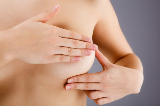 Опасно ли набухание груди после месячных и нужно ли с ним бороться