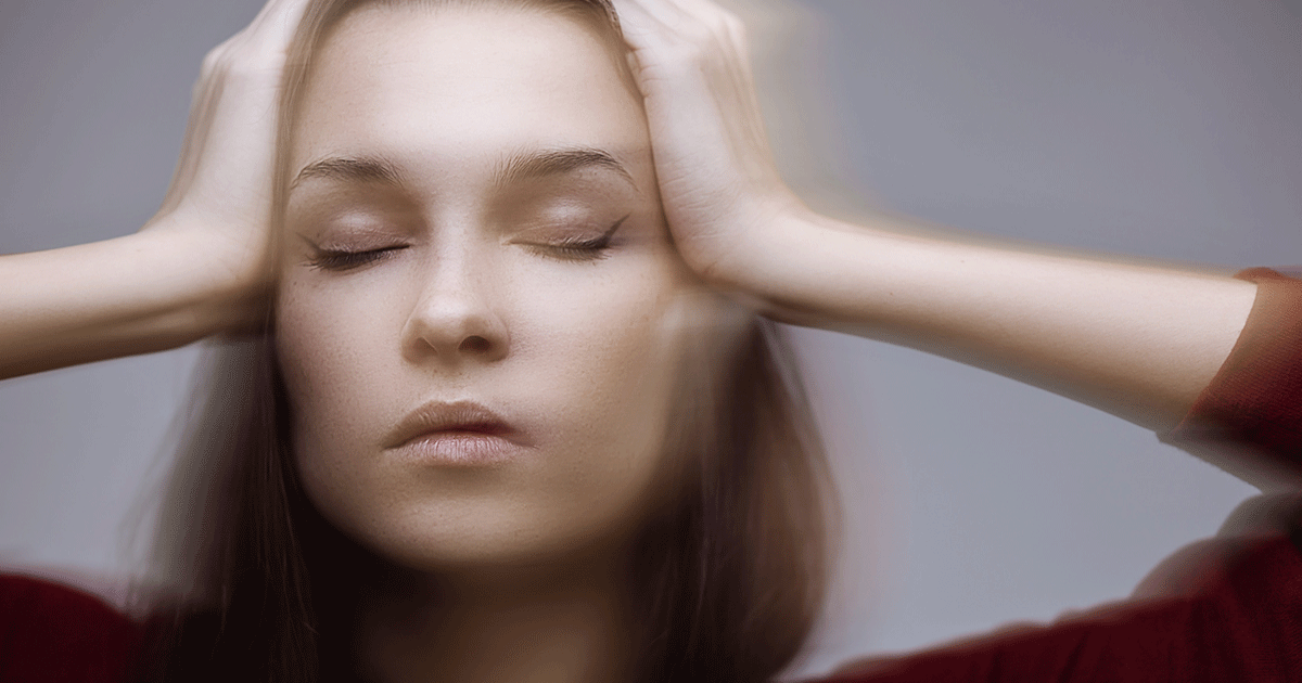 9 причин почему у женщин кружится голова и шатает — спросиврача