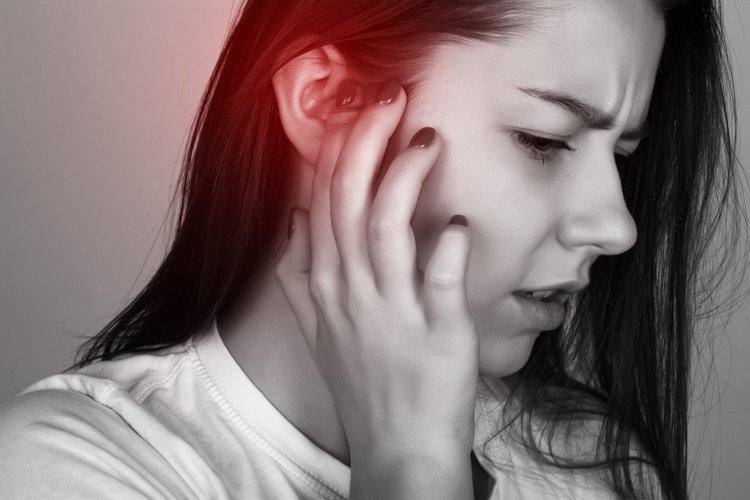 Воспаление среднего уха: возникновение и причины, проявления, диагностика, лечение