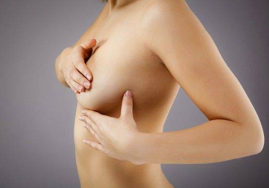Набухла грудь после месячных: опасные причины, профилактика