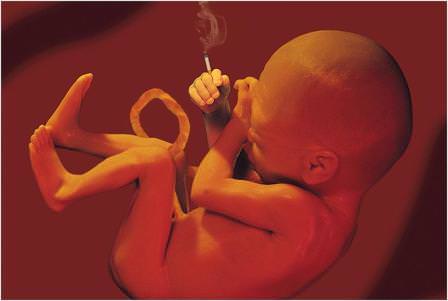 Чем опасно пассивное курение для ребенка