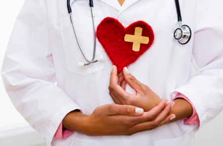 Аритмия сердца симптомы лечение первая помощь