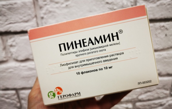 Инъекции «пинеамин»: новый препарат для лечения климакса, механизм его действия, состав и противопоказания