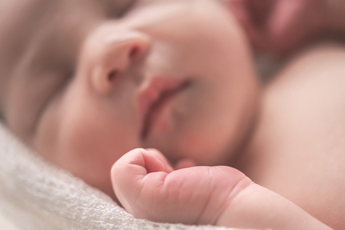 Внутричерепное давление у грудничков (30 фото): симптомы и признаки у новорожденных, лечение повышенных значений, как определить и как проявляется