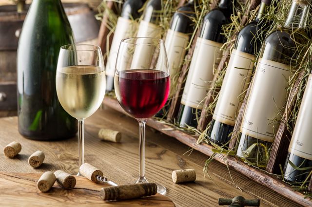 Какое вино полезнее - красное или белое, сухое или полусладкое, в чем польза белого, красного и розового вина
